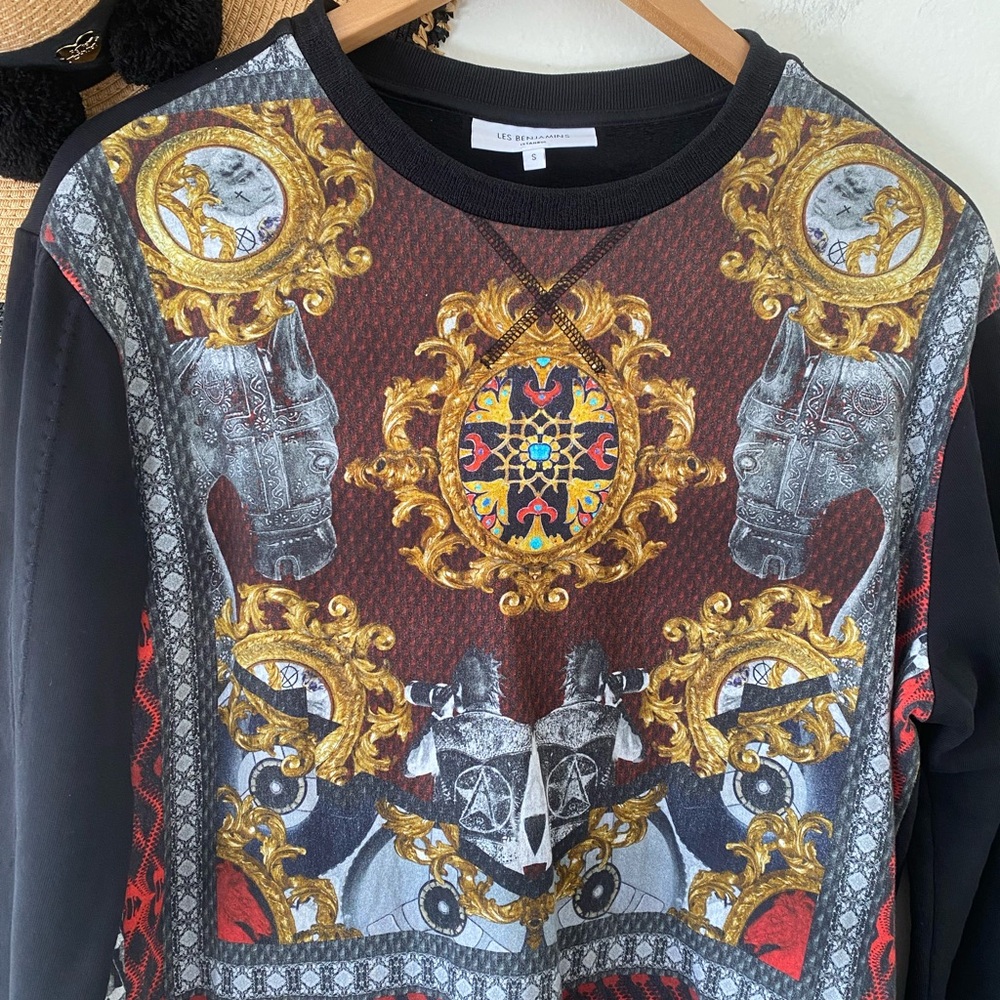 Les Benjamins Men’s Graphic Crewneck Sweatshirt Sweater - Picture 5 of 9